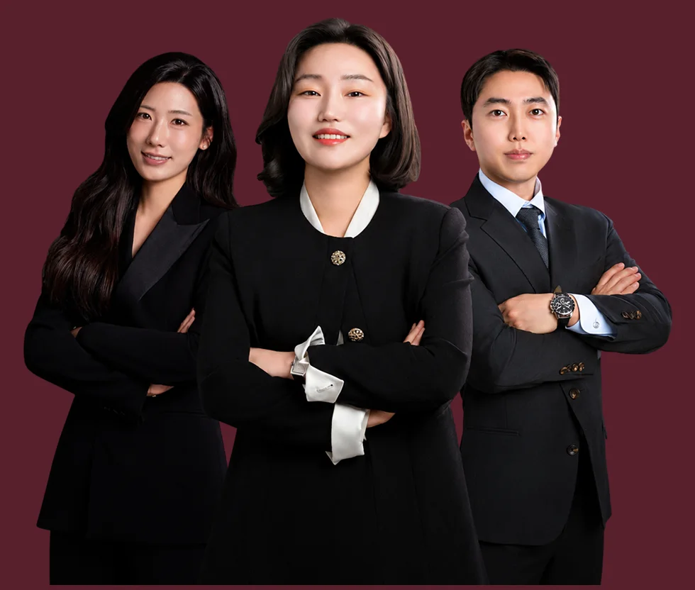 법무법인 유수 김경민 부대표변호사, 유수빈 대표변호사, 김주환 부대표변호사
